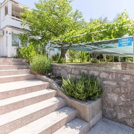 Meri Apartment Baška