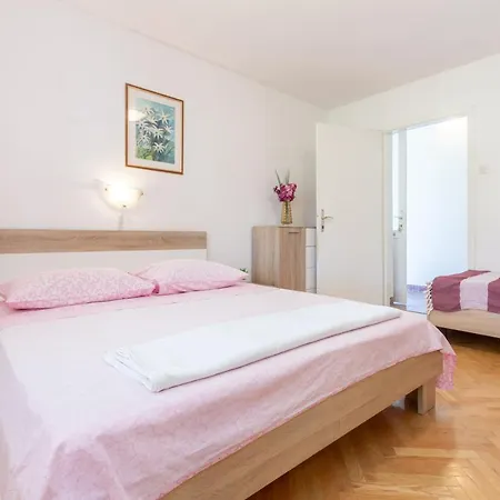 Apartment Meri