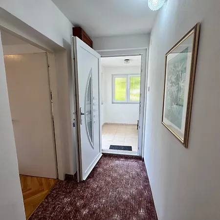 Meri Apartment