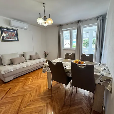 Meri Apartment *