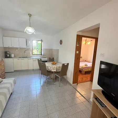 Meri Appartement Baška